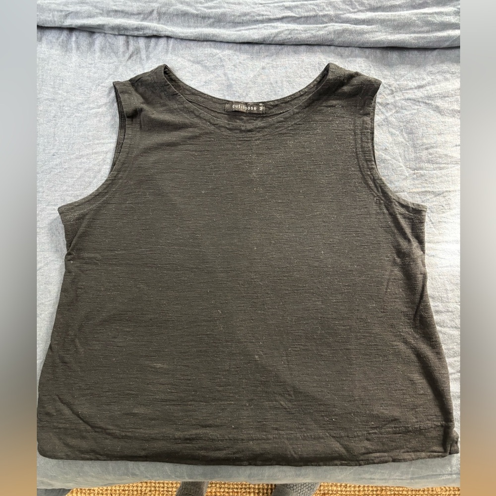 Black Sleeveless Top